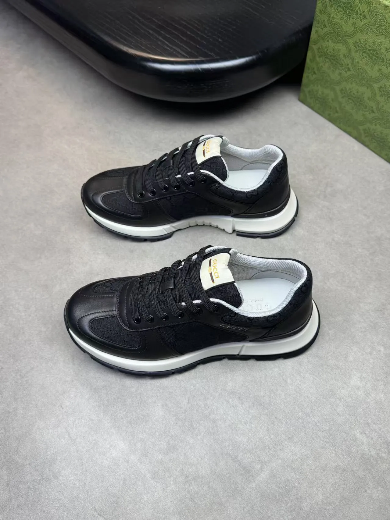 Factory price: 460💰Gucci new men's shoes GUCCI [Lightning] latest shoes are shipped. Original quality, fashionable, made of special materials, sheepskin lining, brand new packaging. The foot feels super comfortable and the workmanship is impeccable. Size: 38-45, Dingyi 45